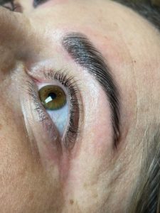 Laminacija obrvi - slika 2